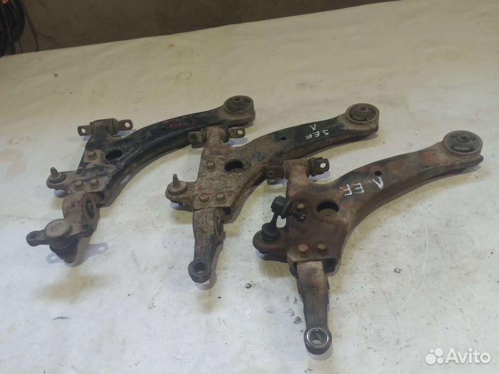 Рычаг левый передний нижний hyundai sonata EF