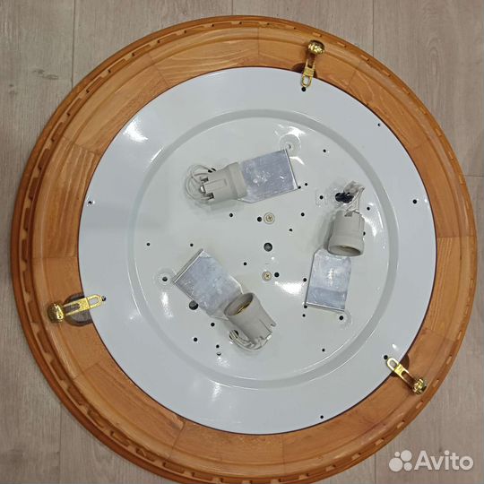 Светильник потолочный