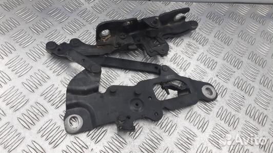 Петля капота BMW 5 F10/F11 (4BA01D501)