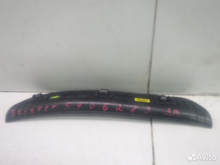 Накладка на порог внутренняя