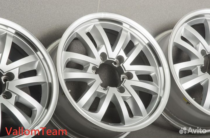 Лот UP26473955 Фирменные 17-е диски weds