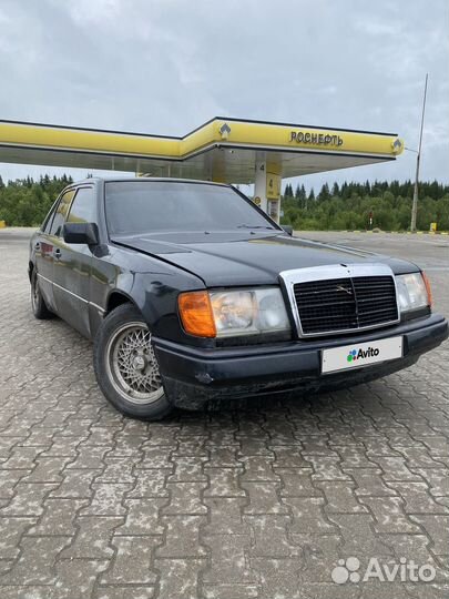 Mercedes-Benz W124 2.6 AT, 1987, 400 000 км