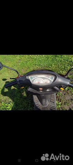 Продам скутер сел и поехал уважение не требует