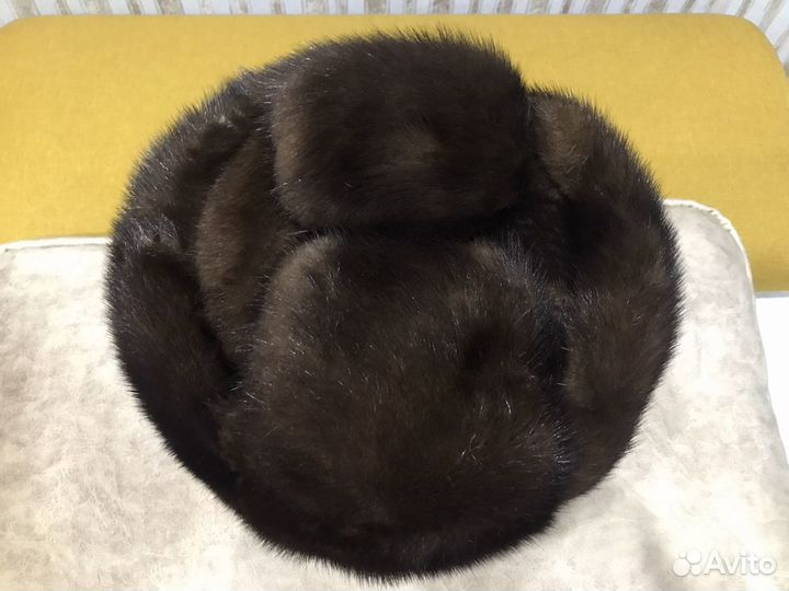 Мужская шапка