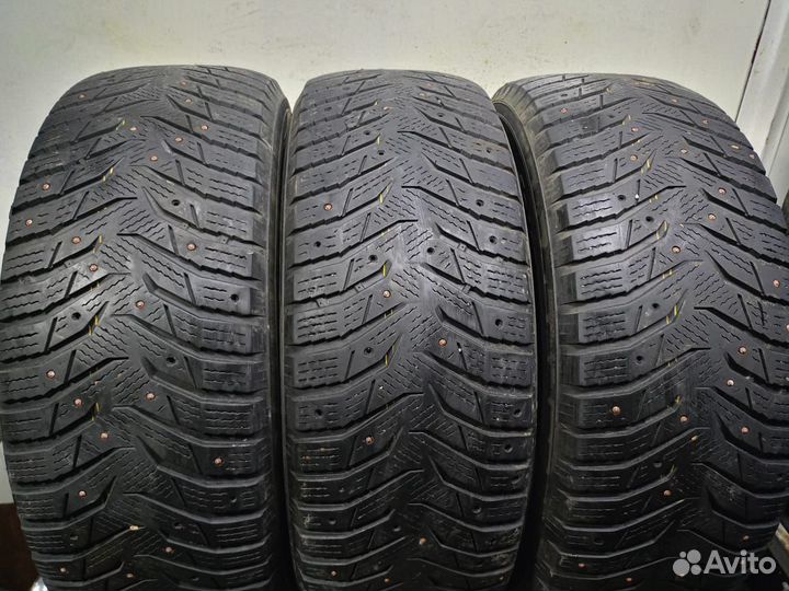 Kumho WinterCraft SUV Ice WS31 235/65 R17