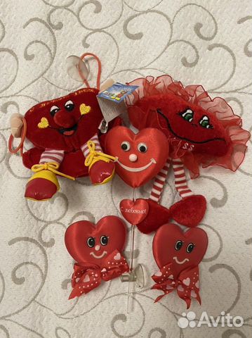 Игрушки в виде сердечек