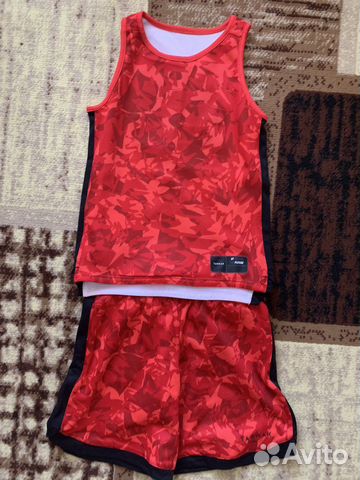 Баскетбольная форма tarmak 134-140