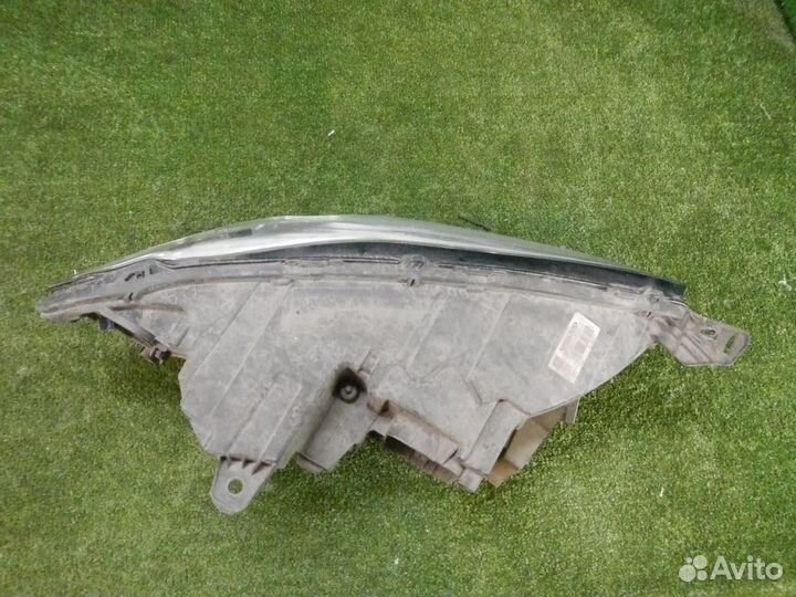 Фара левая Volvo XC90