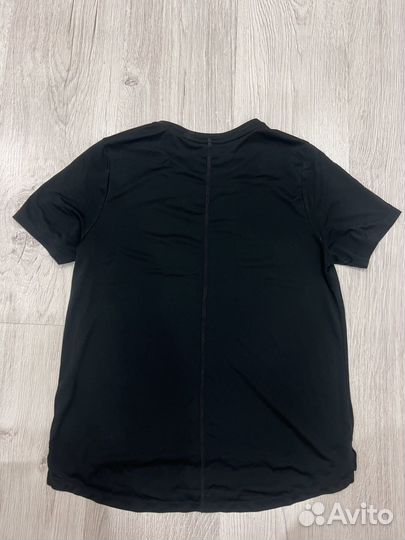 Футболка спортивная nike