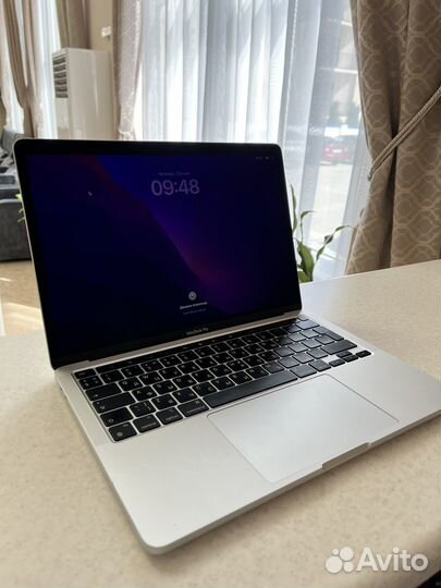 Macbook pro 13 m1