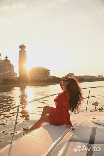 Яхта для дня рождения до 8 человек в Москве