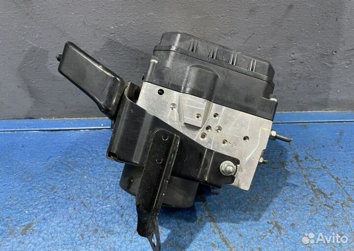 Блок ABS Lexus Is 2