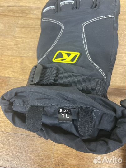 Перчатки для снегохода