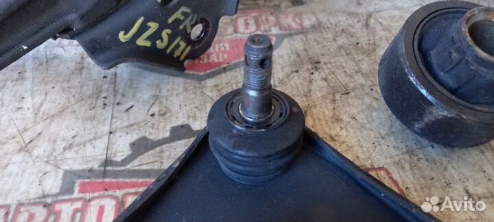 Рычаг передний Toyota Crown JZS171 1jzge 2000