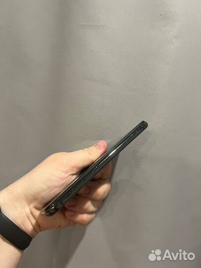 iPhone X, 64 ГБ