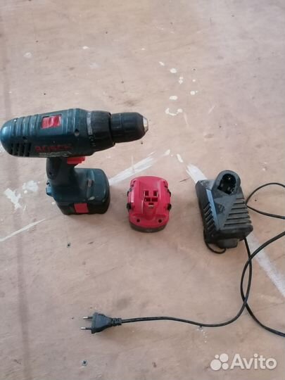 Шуруповерт bosch 14.4