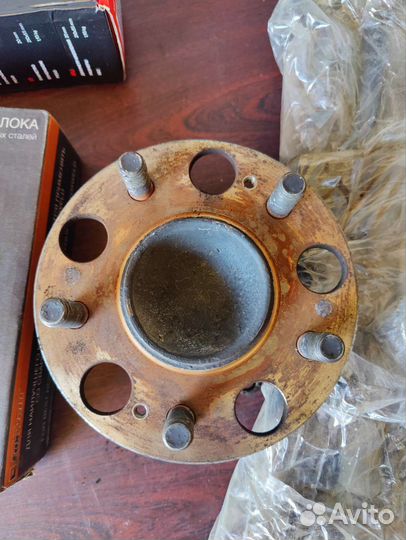 Задняя ступица для хонда аккорд 8