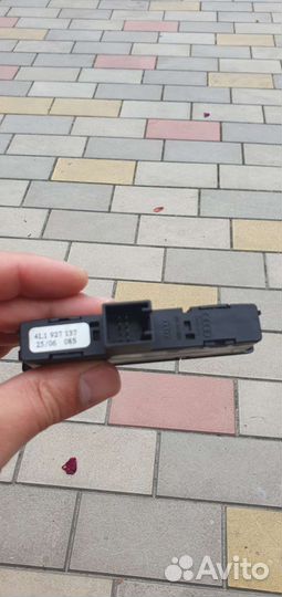 Кнопка аварийной сигнализации audi q7