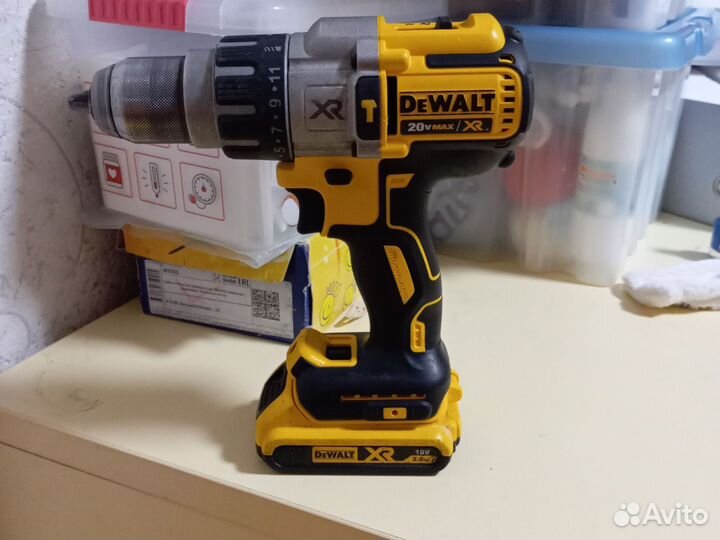 Шуруповерт dewalt