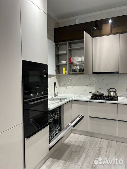 Кухонный гарнитур 