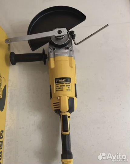 Ушм Болгарка Dewalt 230