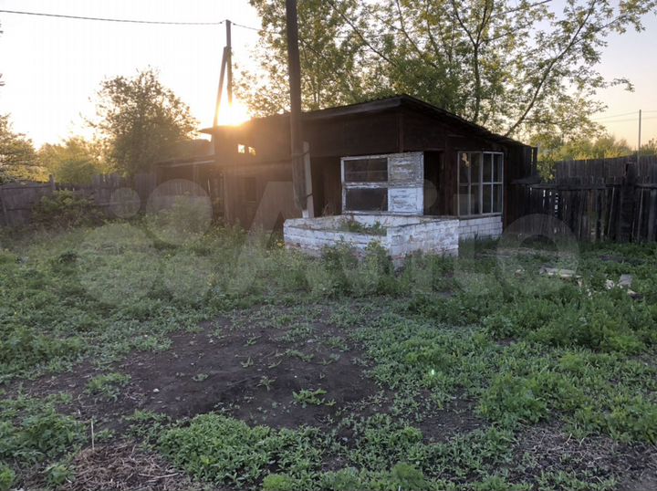 Дача 20 м² на участке 7 сот.