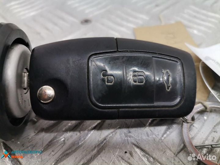 Замок зажигания Ford Mondeo 4 2010 1681167