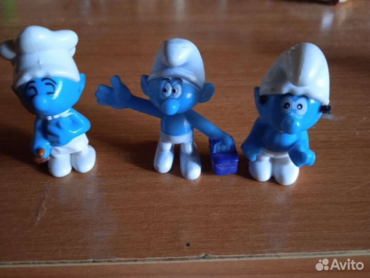 Смурфики из киндеров