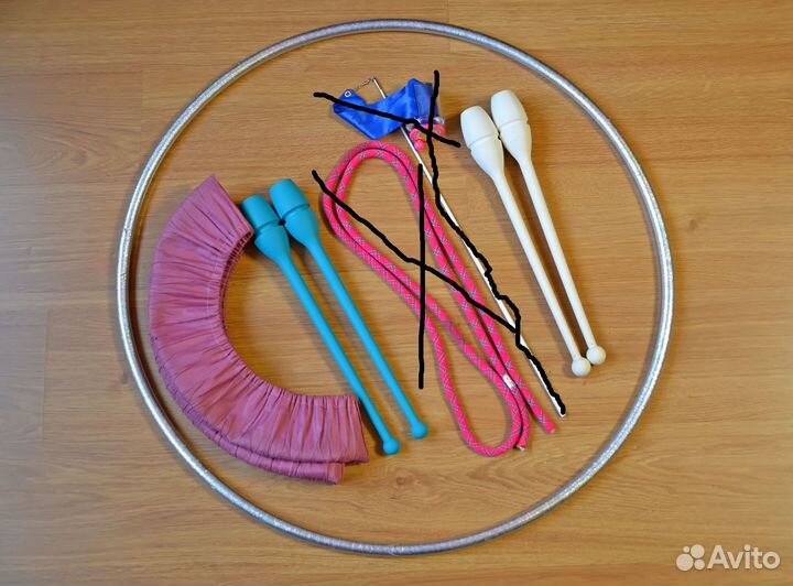 Предметы для художественной гимнастики разные