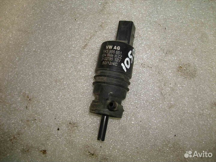 Насос VW Jetta V 2005-2011