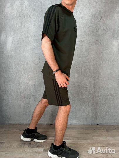 Летный мужской костюм Adidas