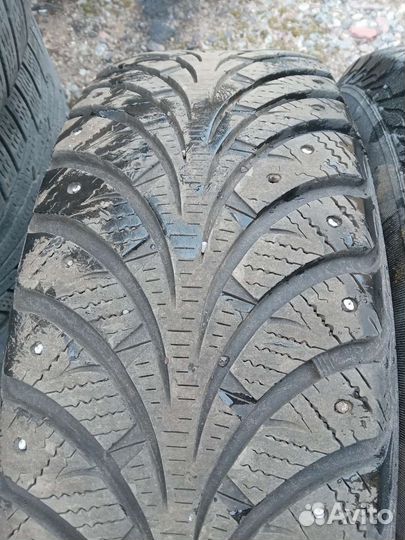 R14 Sava Eskimo Stud 185/65, PCD 5x100 DIA 57.1