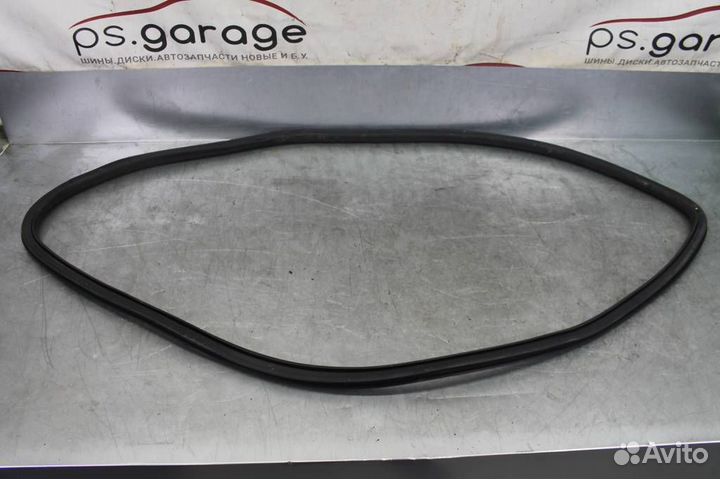 Уплотнитель кузова передней правой двери Chevrole