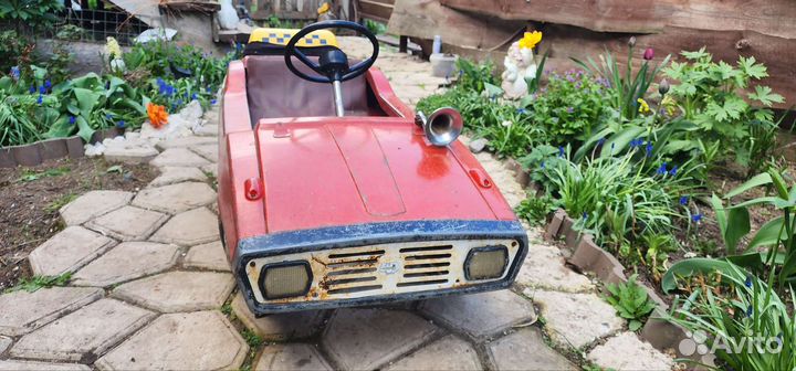 Педальная машинка СССР