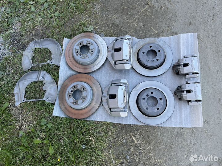 Комплект тормозов BMW e60, 348мм