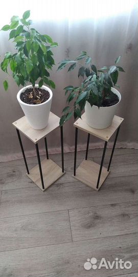 Подставка под цветы