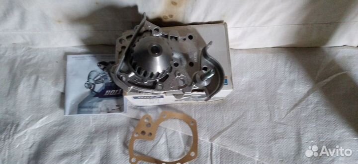 Помпа на renault logan