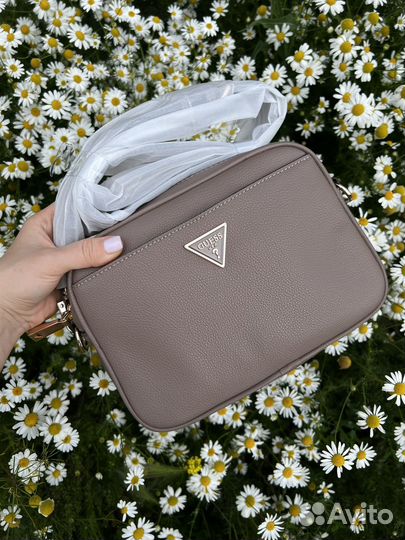 Сумка Guess