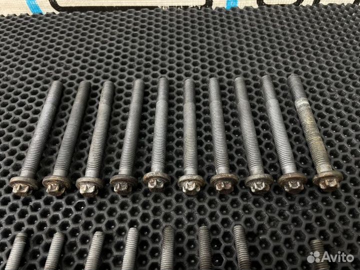 Болты гбц Land Rover Range Rover 3 L322 M62B44 4.4