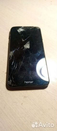 Телефон honor 7а
