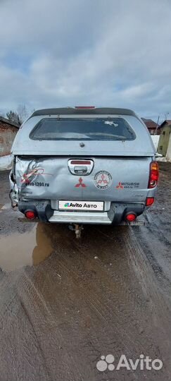 Mitsubishi L200 2.5 МТ, 2011, битый, 280 000 км