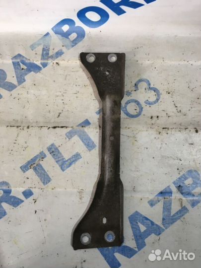 Крепление глушителя skoda octavia A5 1.4 ат лифтбе