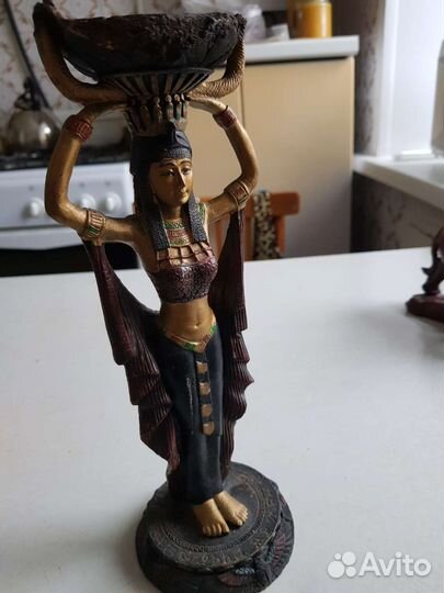 Статуэтки- бронь