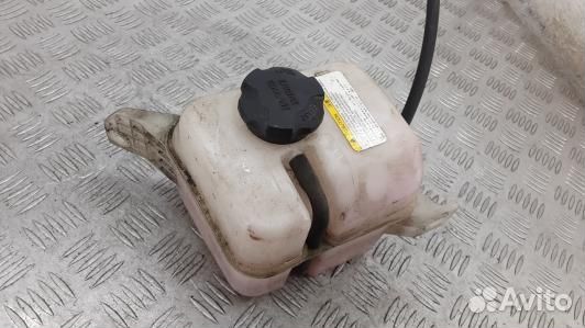 Бачок расширительный KIA carens 3 (HBN09NP01)