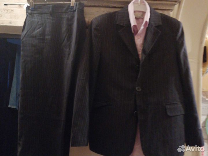 Костюм школьный. Брюки разные