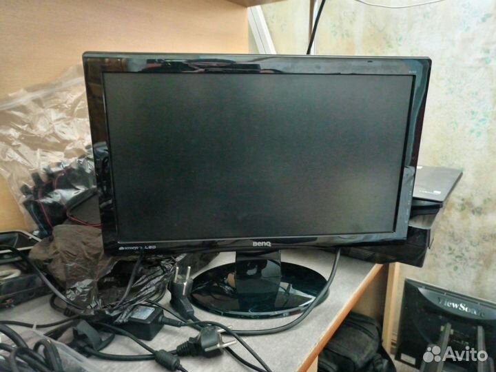 Монитор 19 benq LCD G 950-8A
