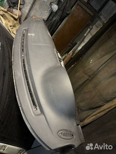 Панель торпедо priora 1