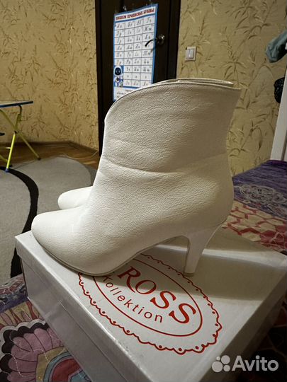 Полусапожки женские 39 размер