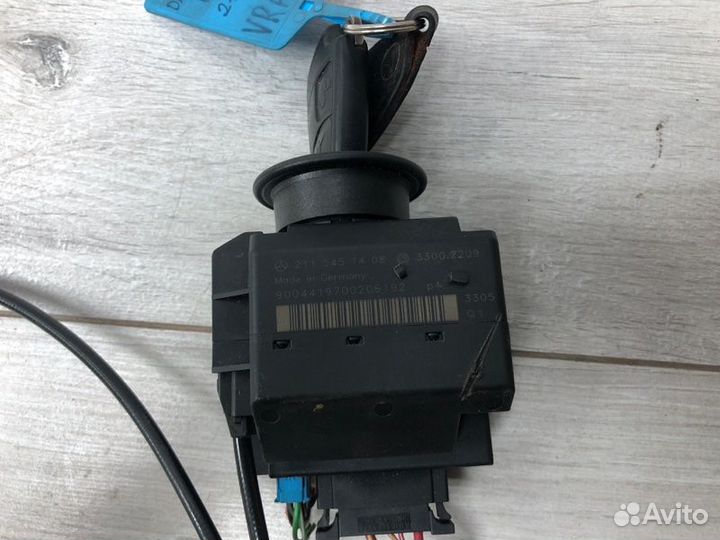 Замок зажигания Mercedes-Benz E-Class универсал