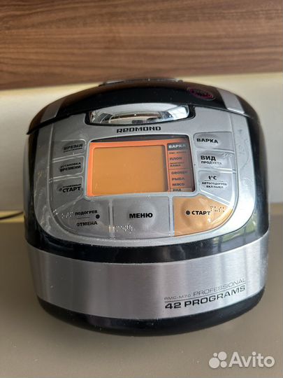 Мультиварка Redmond